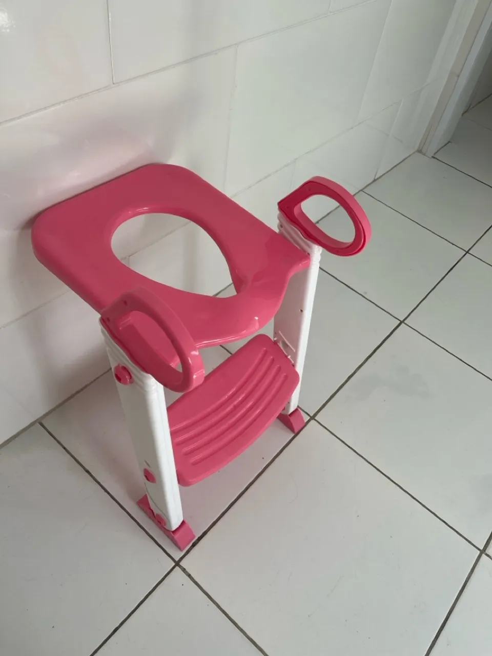 Assento Redutor Infantil com Degrau Rosa