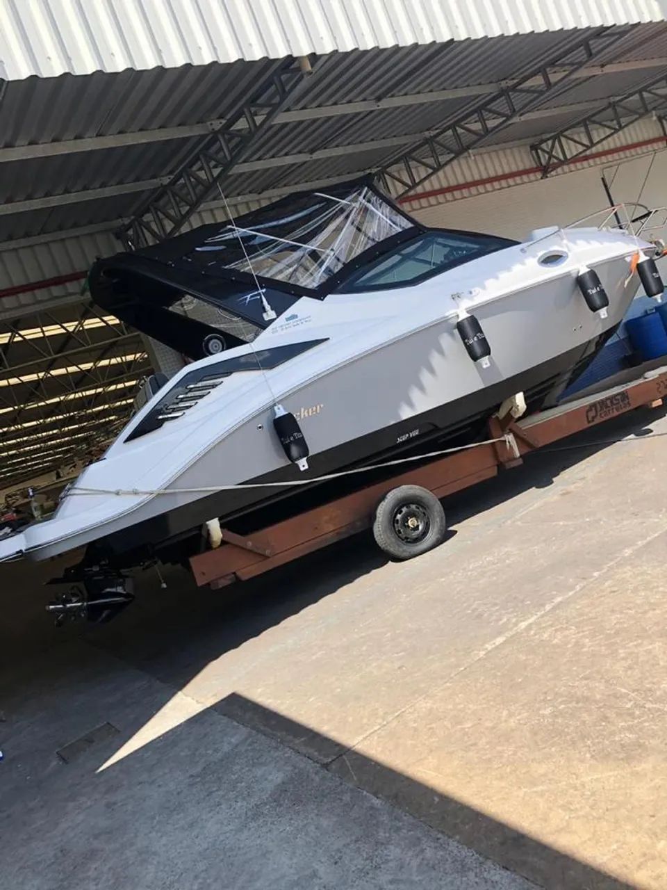 Focker 272 GTC ano 2020 com Mercruiser - Triton Phantom FS  - Foto 5
