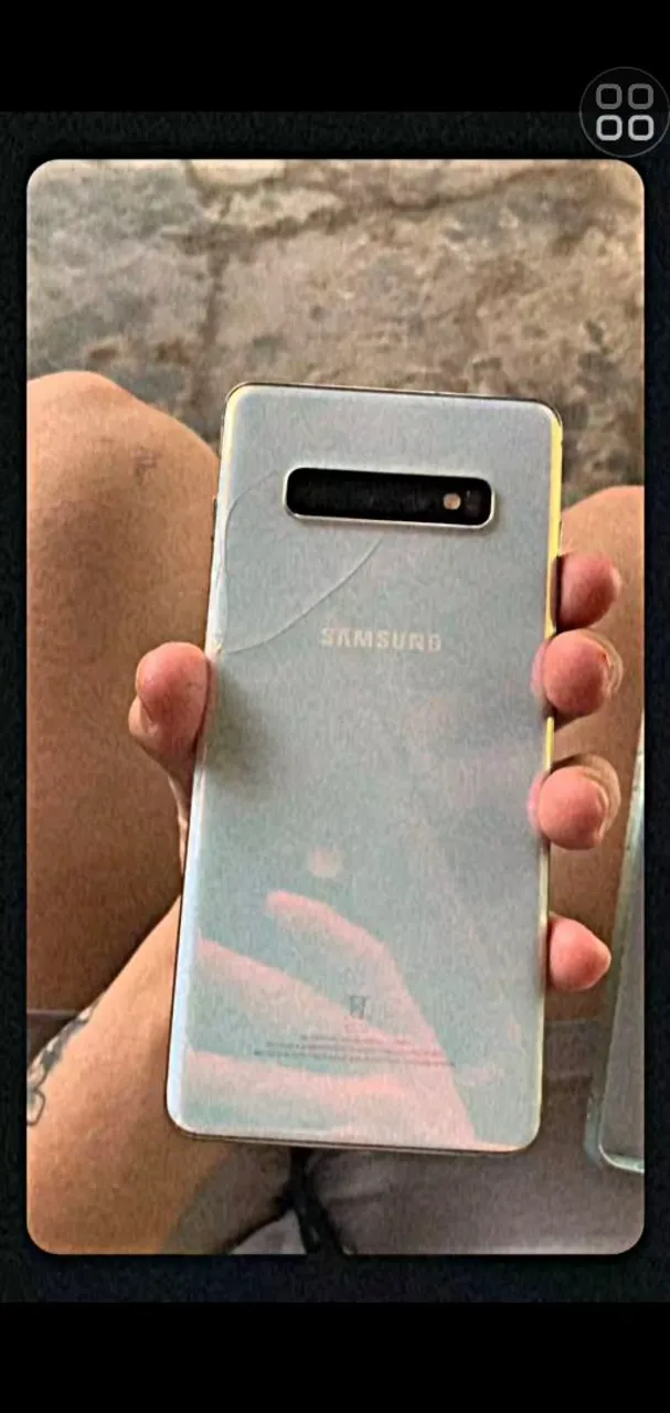 GALAXY S10+ 128 GB