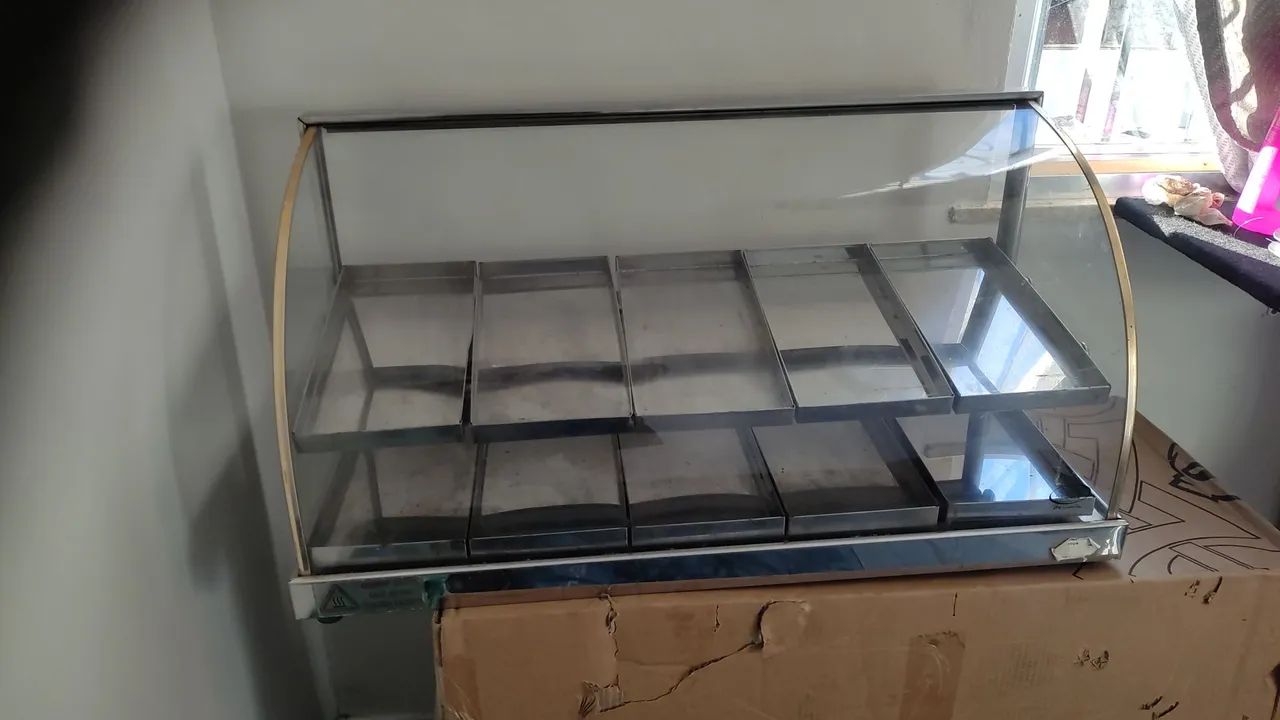 Estufa de salgados com 10 bandejas 220 v