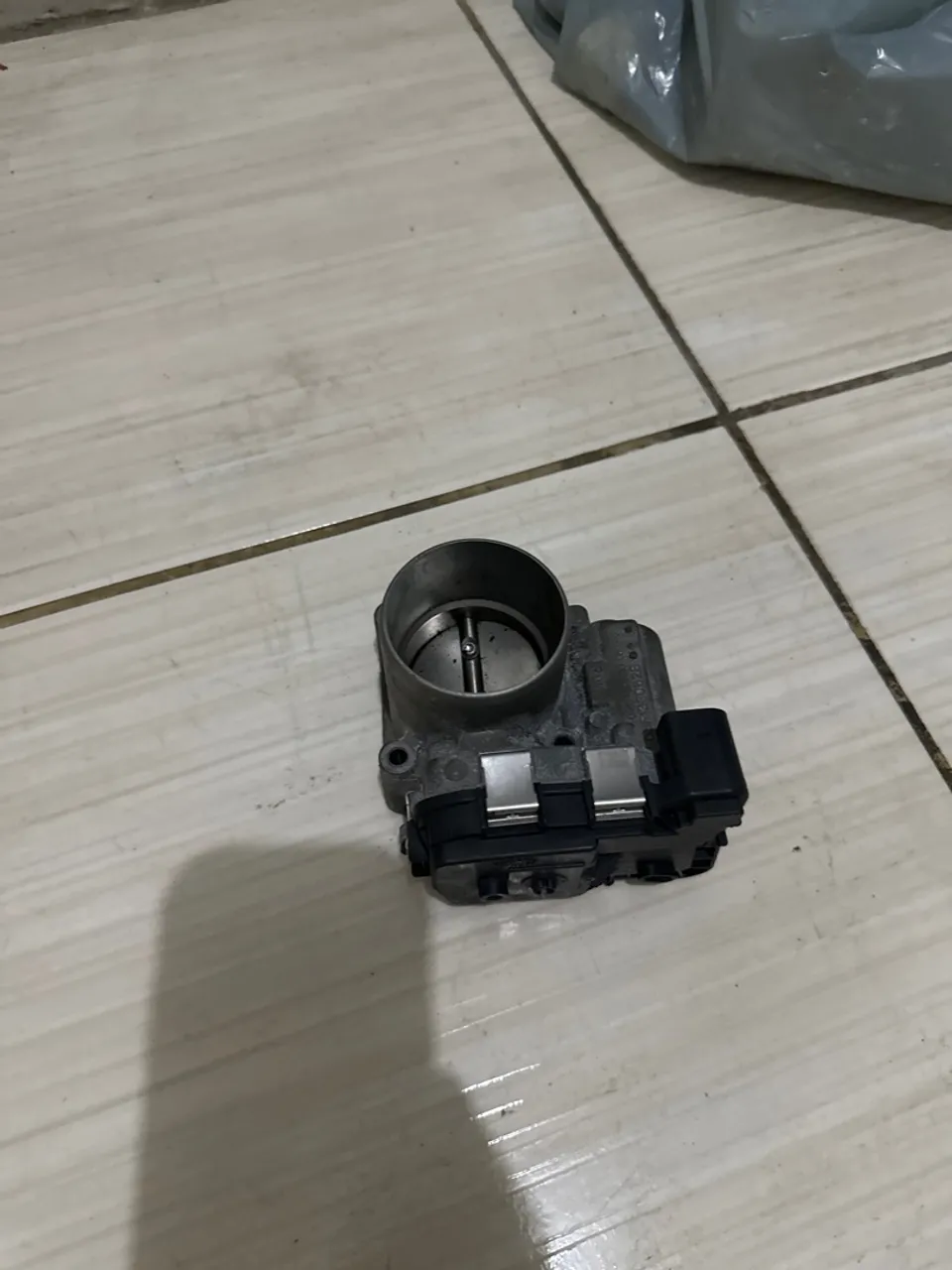 Tbi corpo de borboleta polo tsi