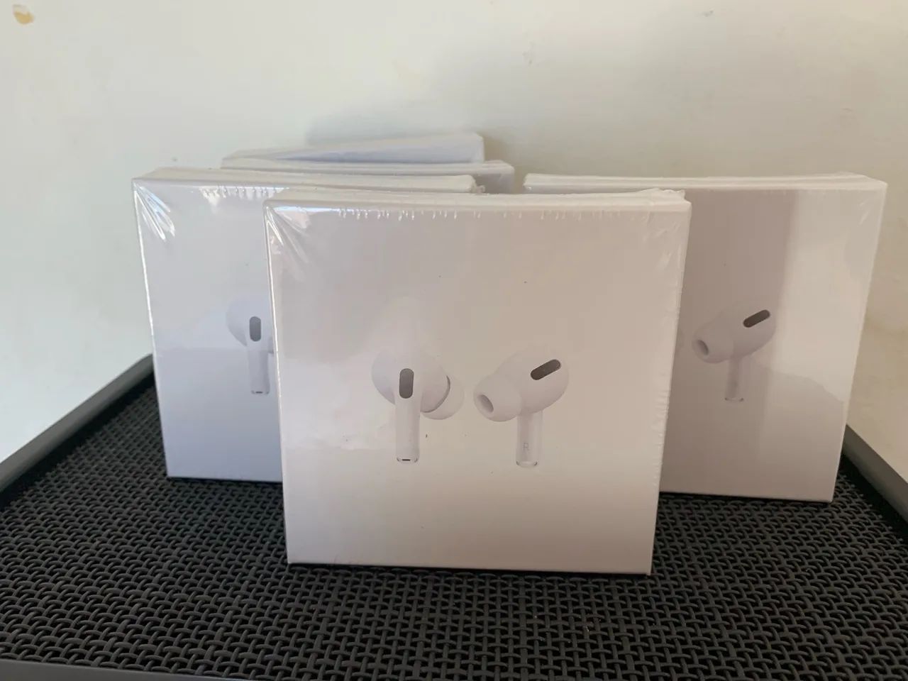 AirPods Pro - Novos e Lacrados - unidades