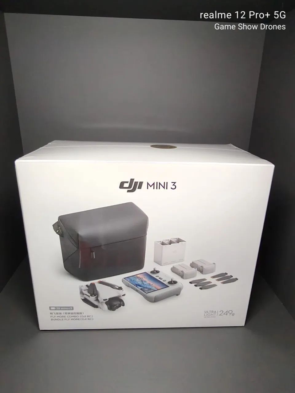 Drone Dji Mini 3 combo Flymore anatel com rádio RC ( tela ) 