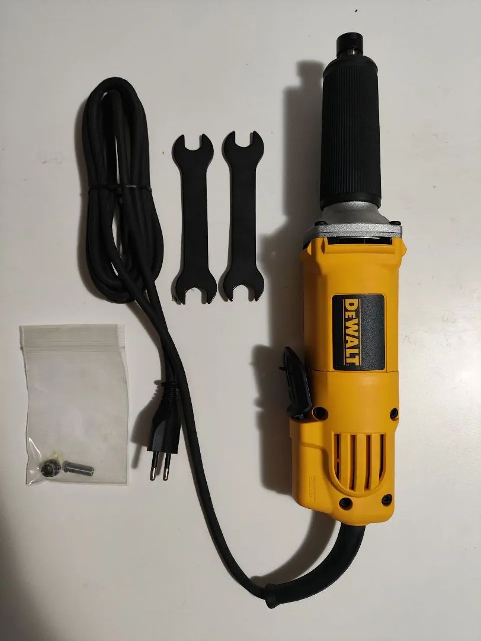 Retifica Dewalt DW887 - Foto 4
