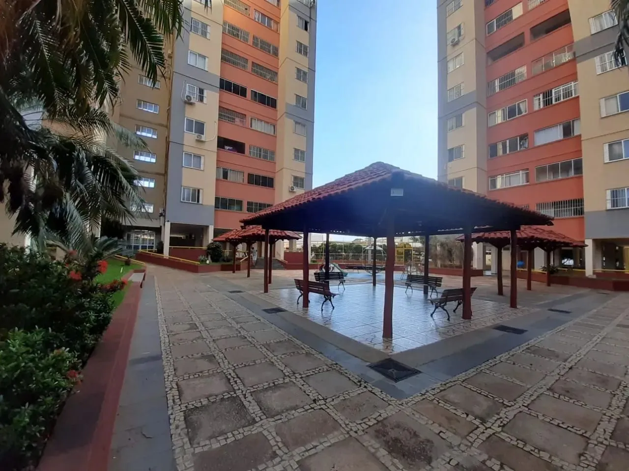 Apartamento à Venda no Leste Vila Nova, com 2 Quartos