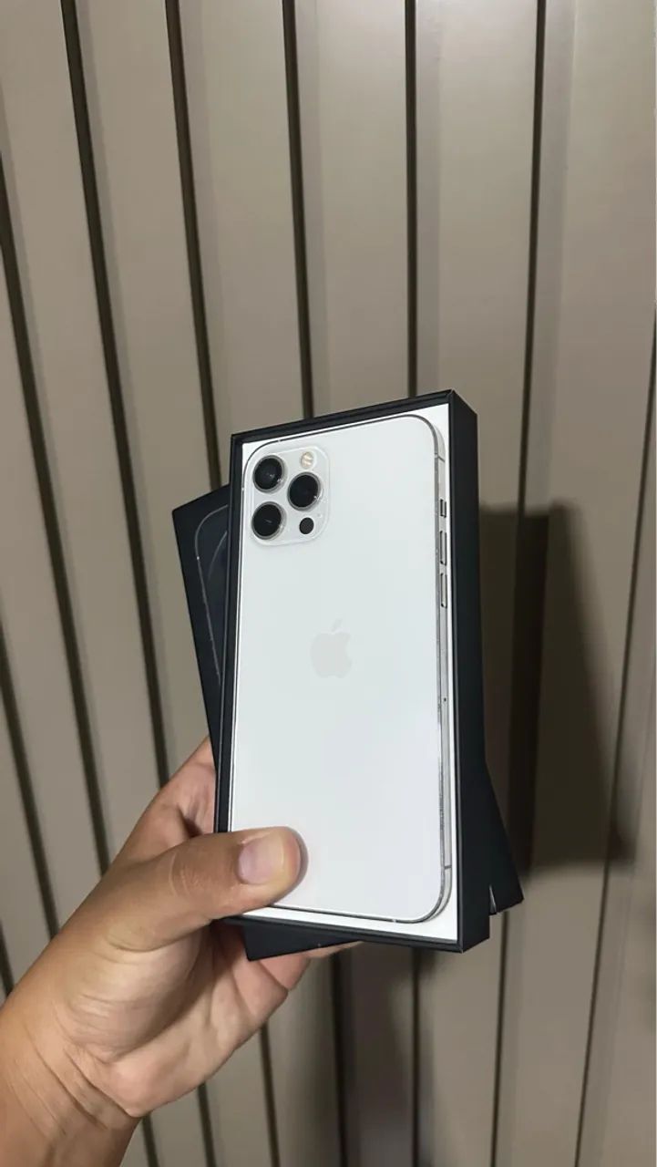 iPhone 12 Pro Max 256GB Com caixa - Celulares e Smartphones