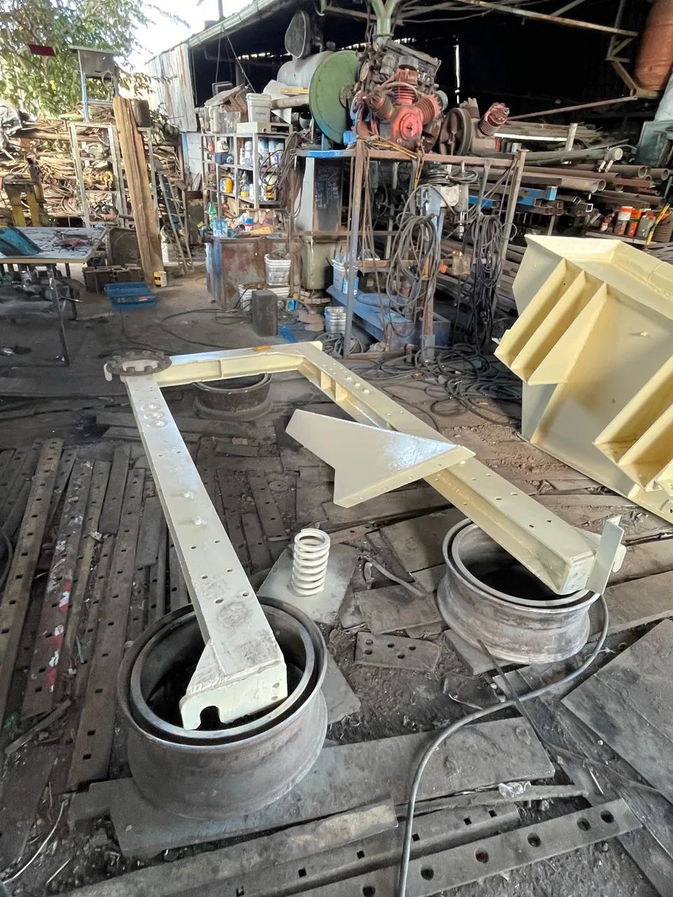 Alimentador vibratório METSO 2400x700  - Foto 5