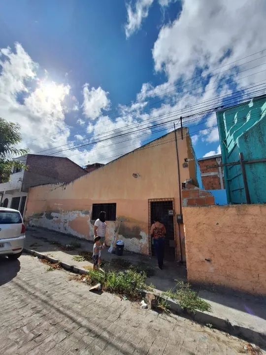 Casa + Ponto Comercial à Venda em Divinópolis - Caruaru - Foto 4