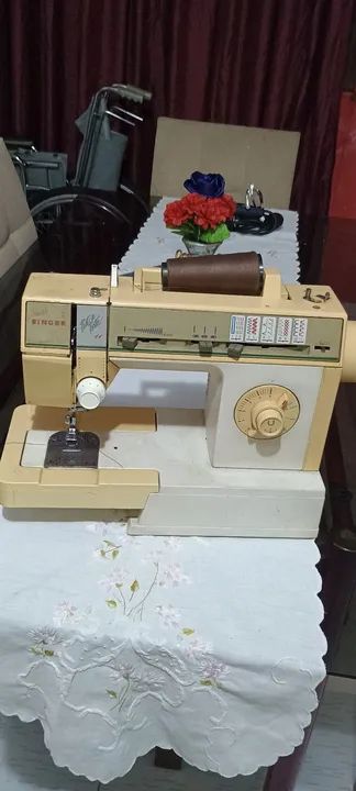 SINGER : pra trocar numa industrial.