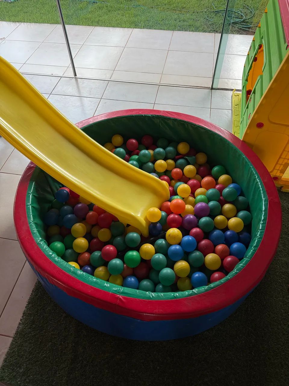 Piscina de bolinhas acolchoada - Foto 2