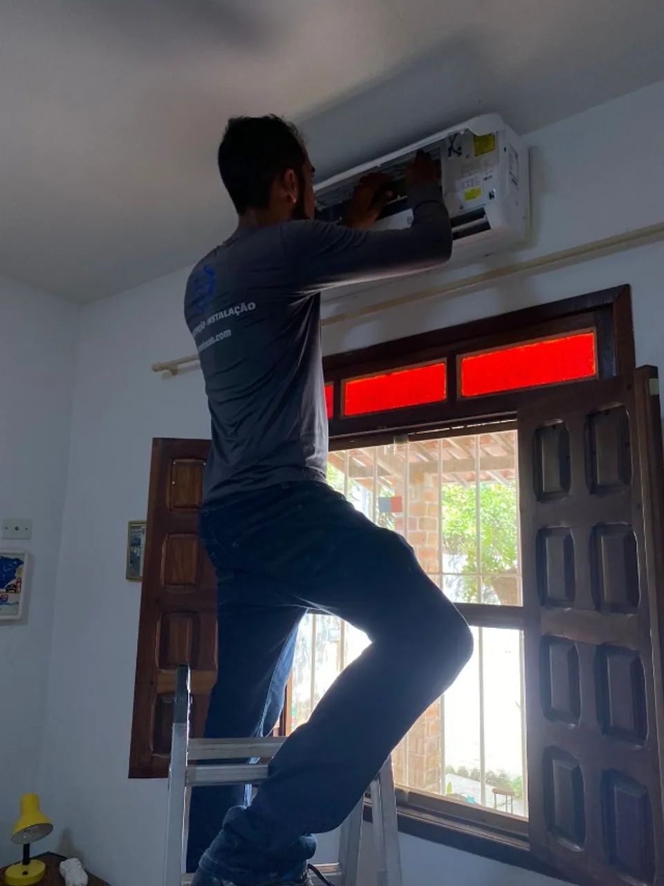 Limpeza Ar Condicionado, Conserto e Manutenção - Foto 2