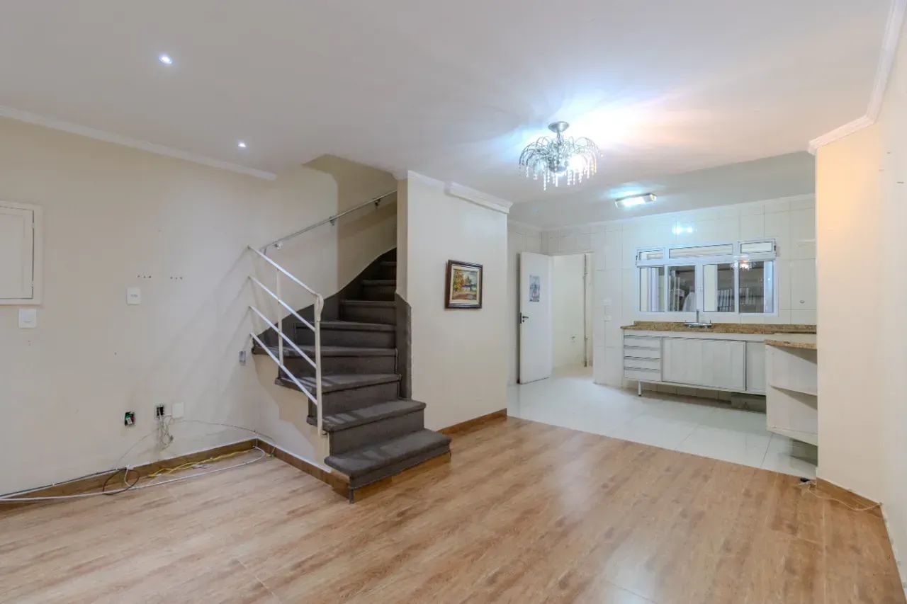 EXCELENTE CASA  NA VILA OLIMPIA!