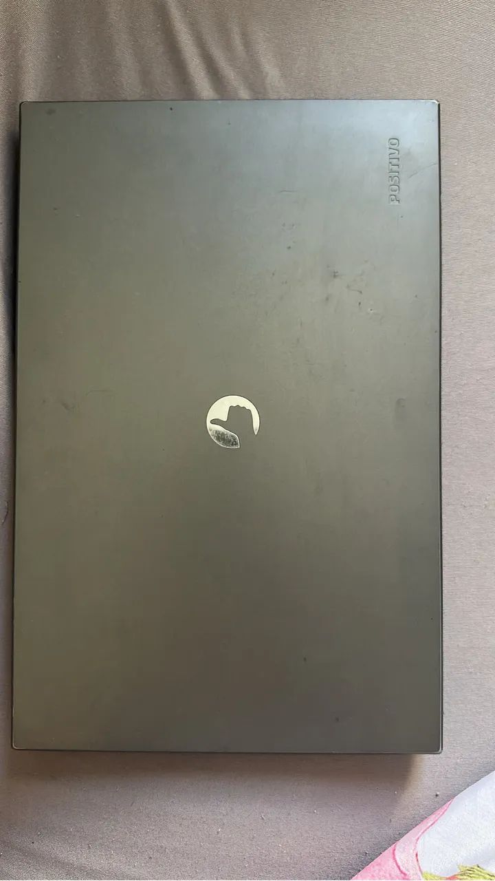 Vende-se Notebook positivo Windows 10/11
