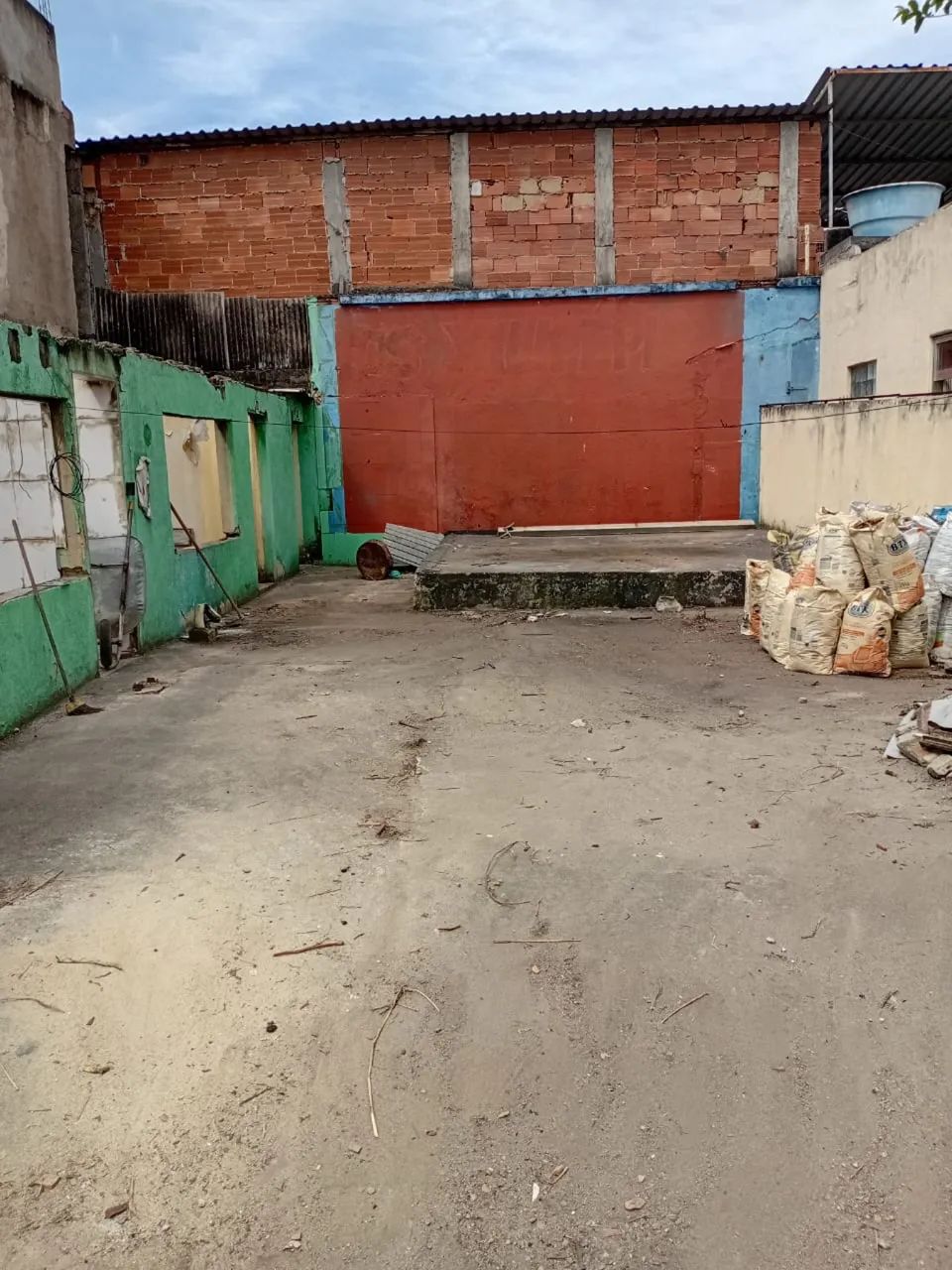 Terreno em Duque de Caxias (perto do centro)