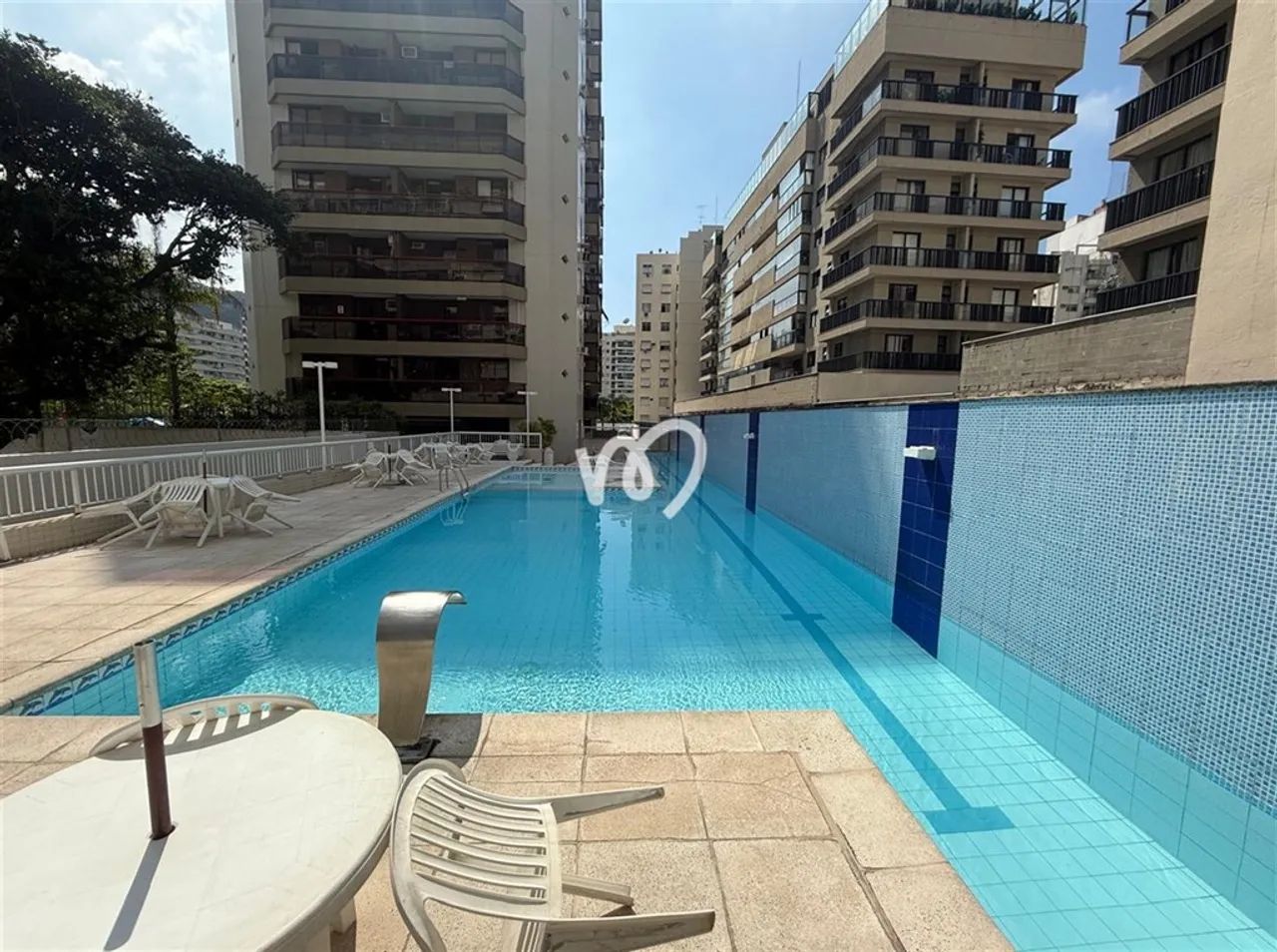 Apartamento 4 quartos, sendo 1 suíte - Foto 2