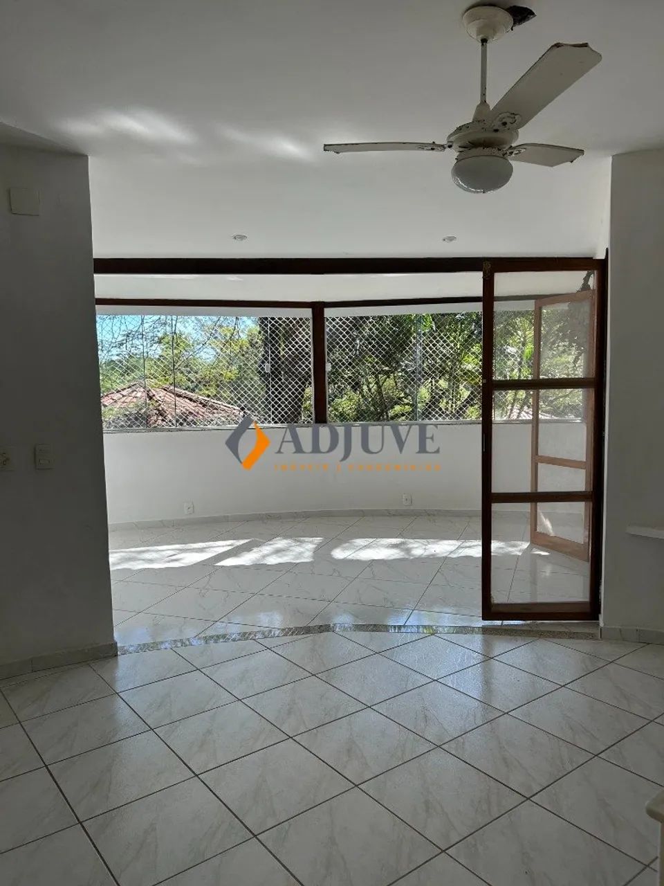 Casa em condomínio, 03 quarto sendo 01 suite - Foto 4