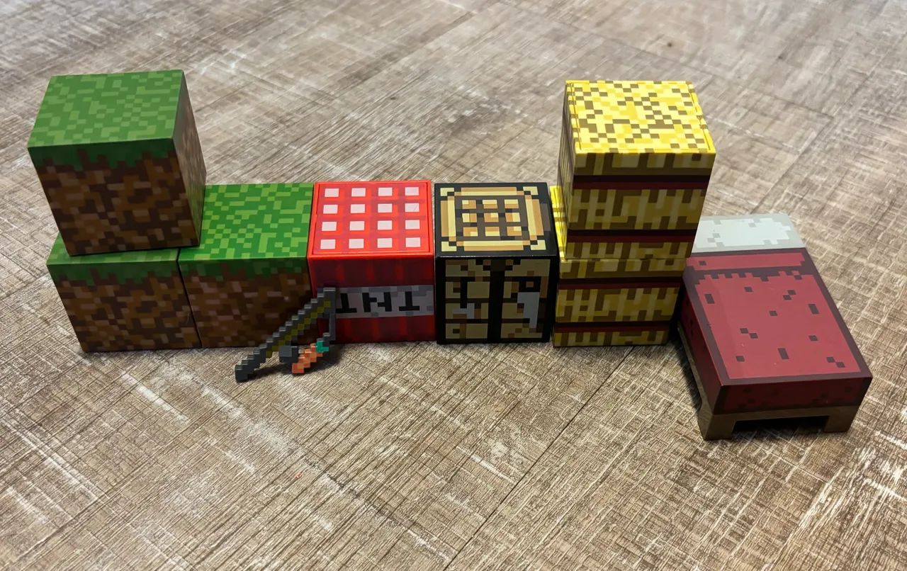 Brinquedos/Colecionaveis Minecraft - Foto 3