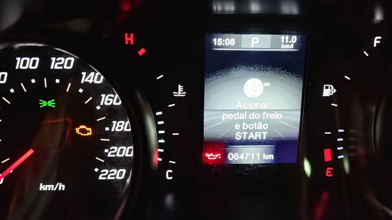 Fiat Cronos Precision 1.3 16V Flex Aut. 2023 - Foto 4