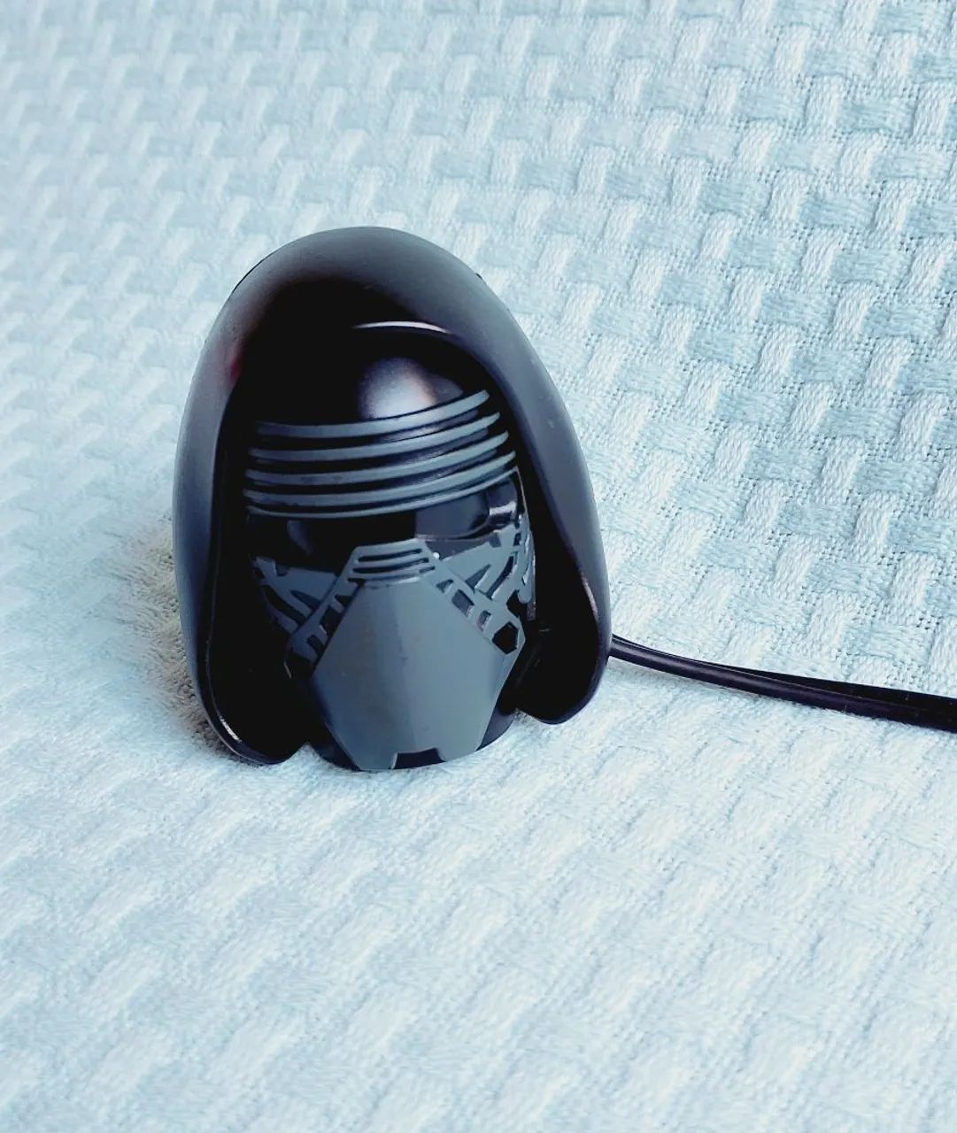 Mini caixa de som Star Wars Kylo Ren 2016 - Foto 3