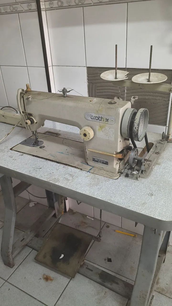 Máquina de costura brothe - Foto 2