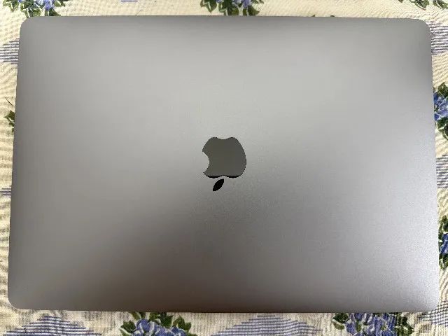 Macbook Pro M1 13.3' 16Gb Ram 1Tb Touch bar Cinza Espacial