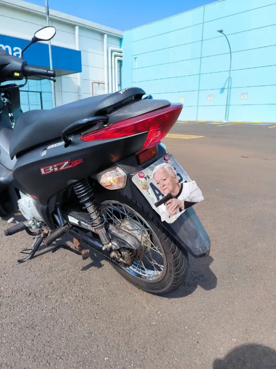 BIS 125 ES 2015 - Foto 3