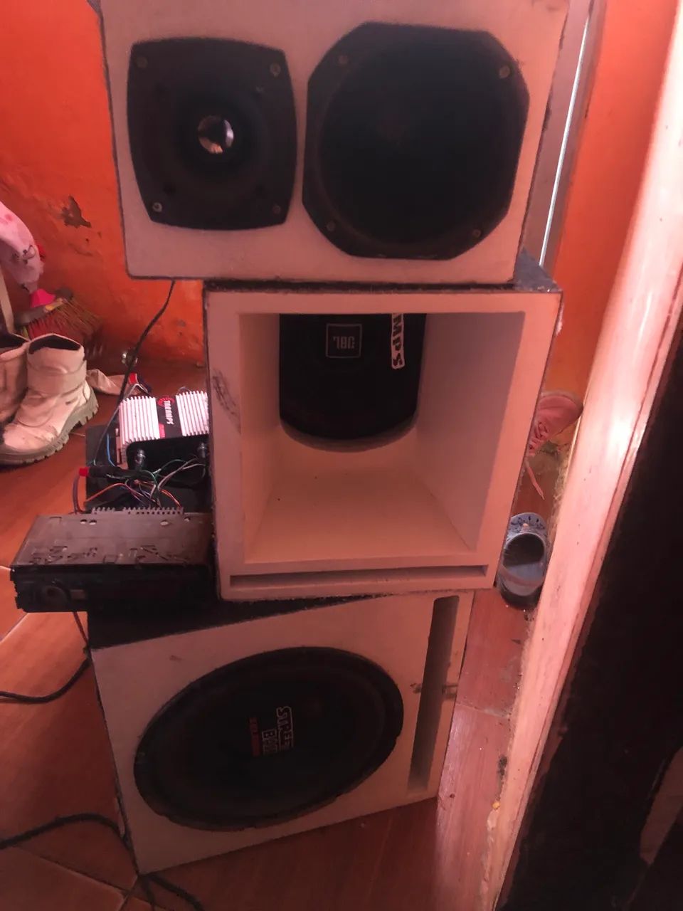 Vendo som automotivo 