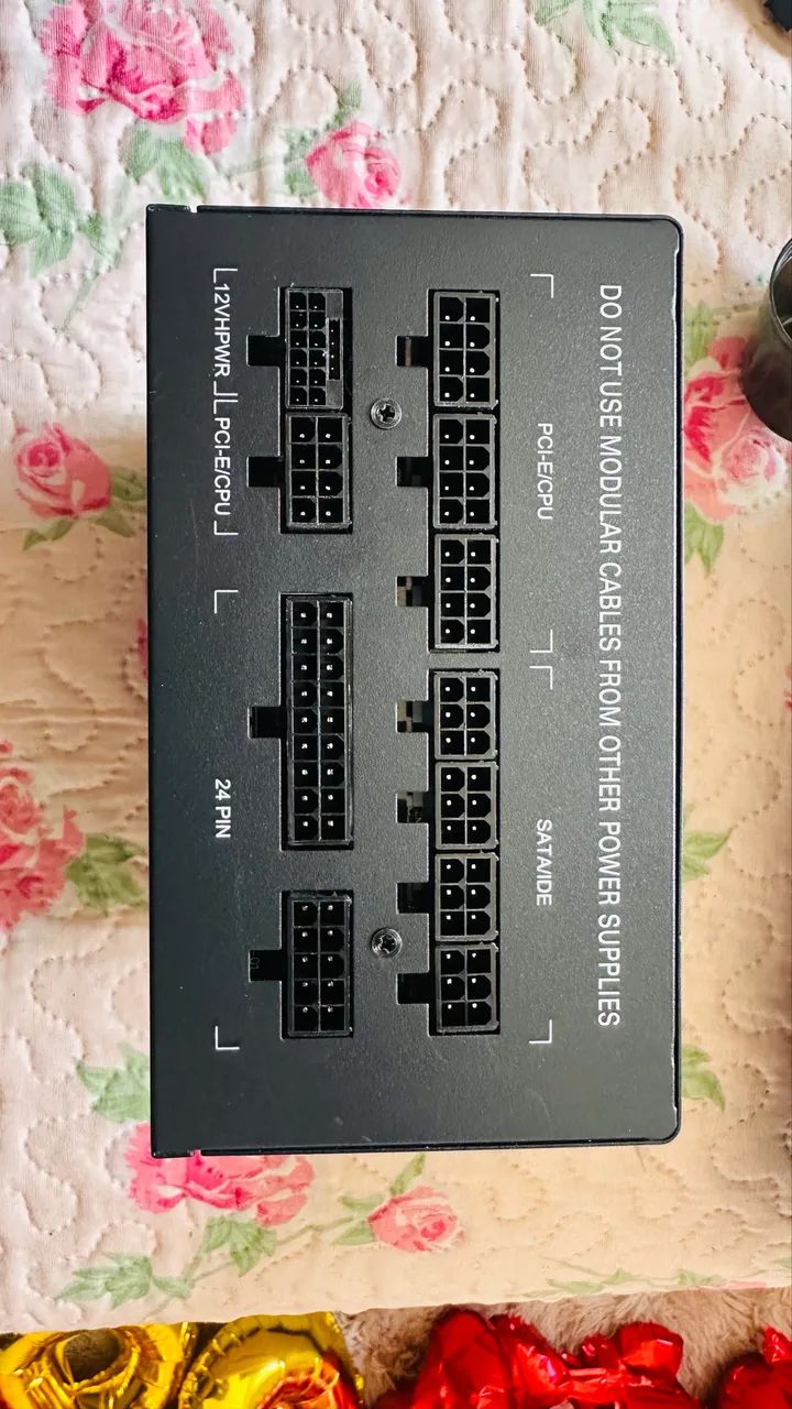 Fonte Atx 1000w Real 80plus Gold Revenger - Foto 3