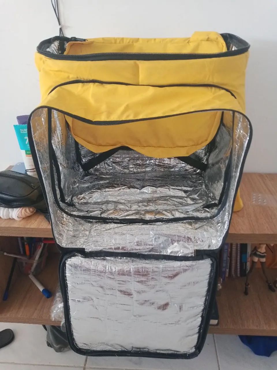 Mochila de entregado nova zerada 