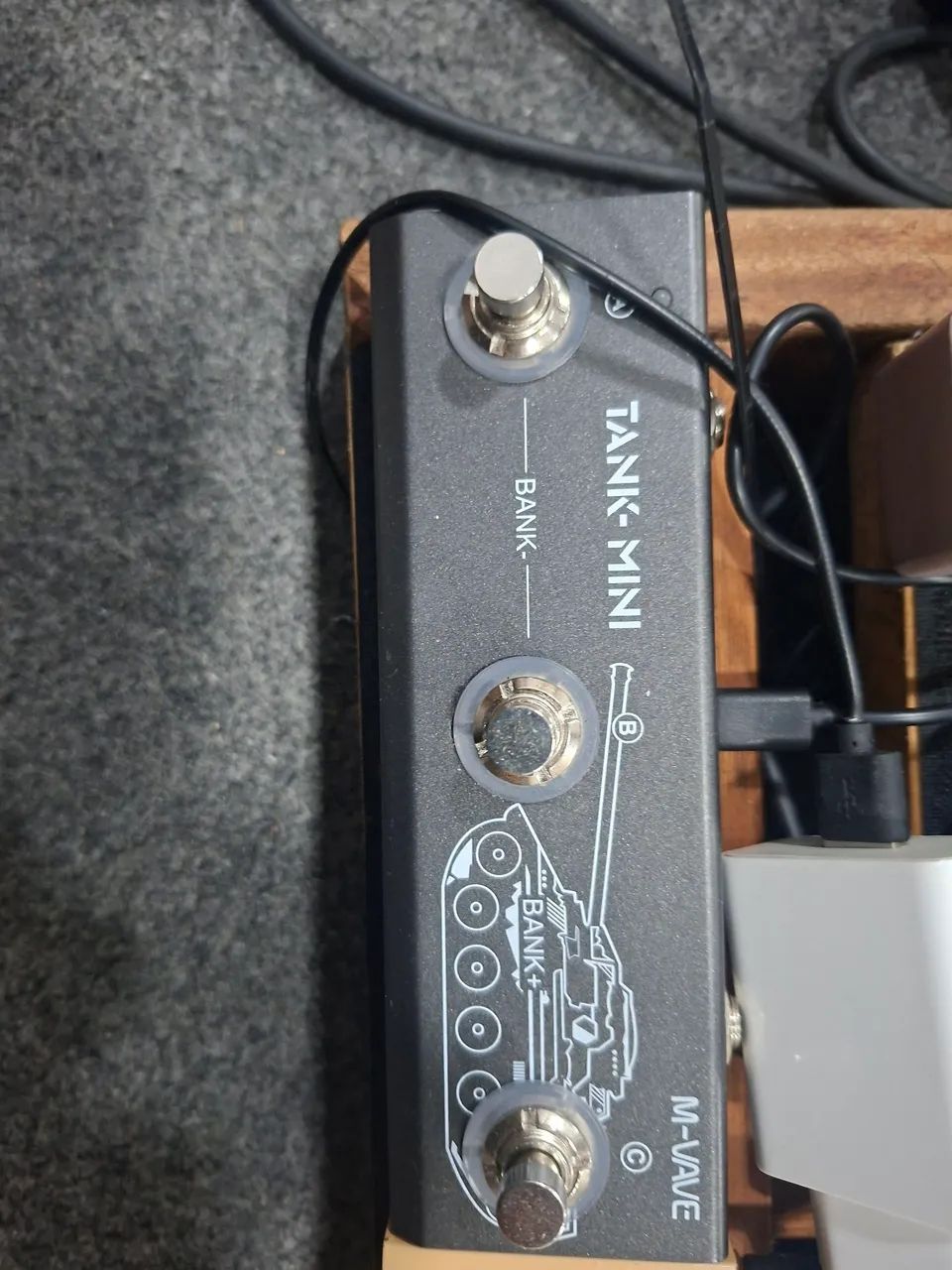 Pedaleira tank mini 