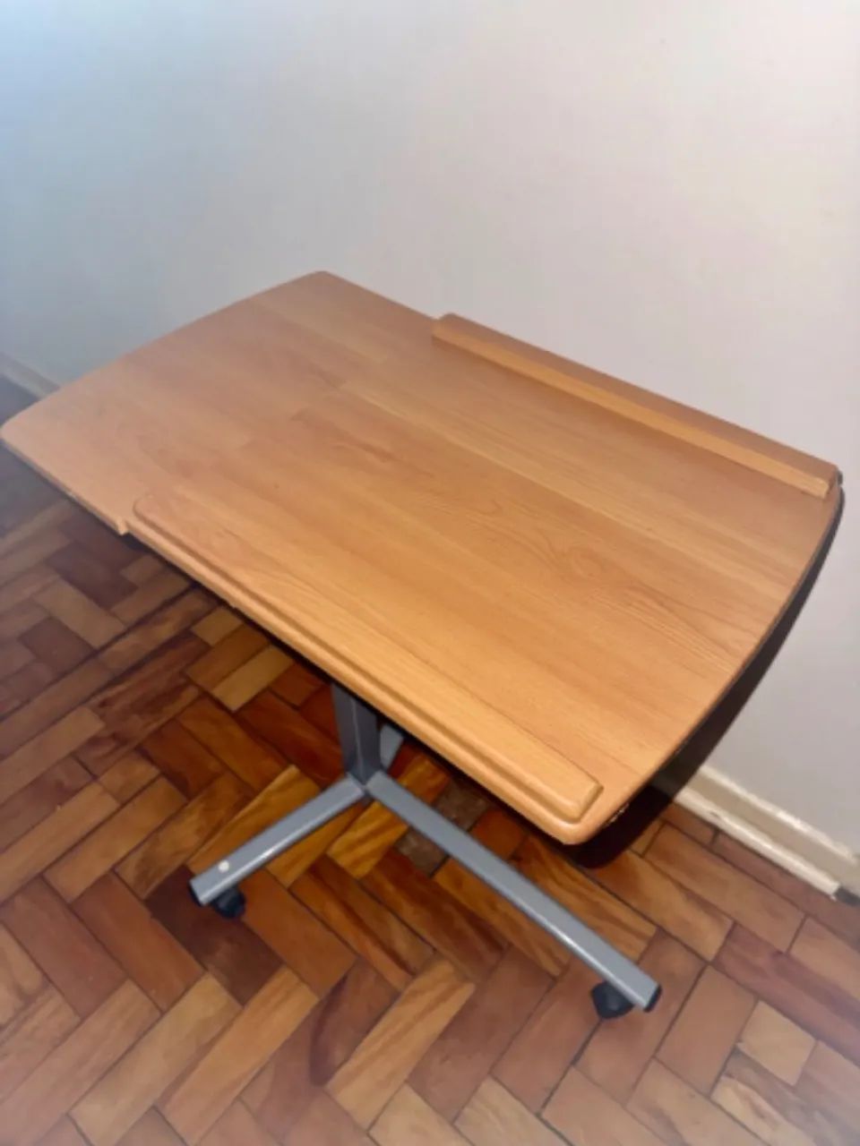 Oferta Mesa Notebook ajustável com tampo reclinável marca Vedor modelo vextable - Foto 2
