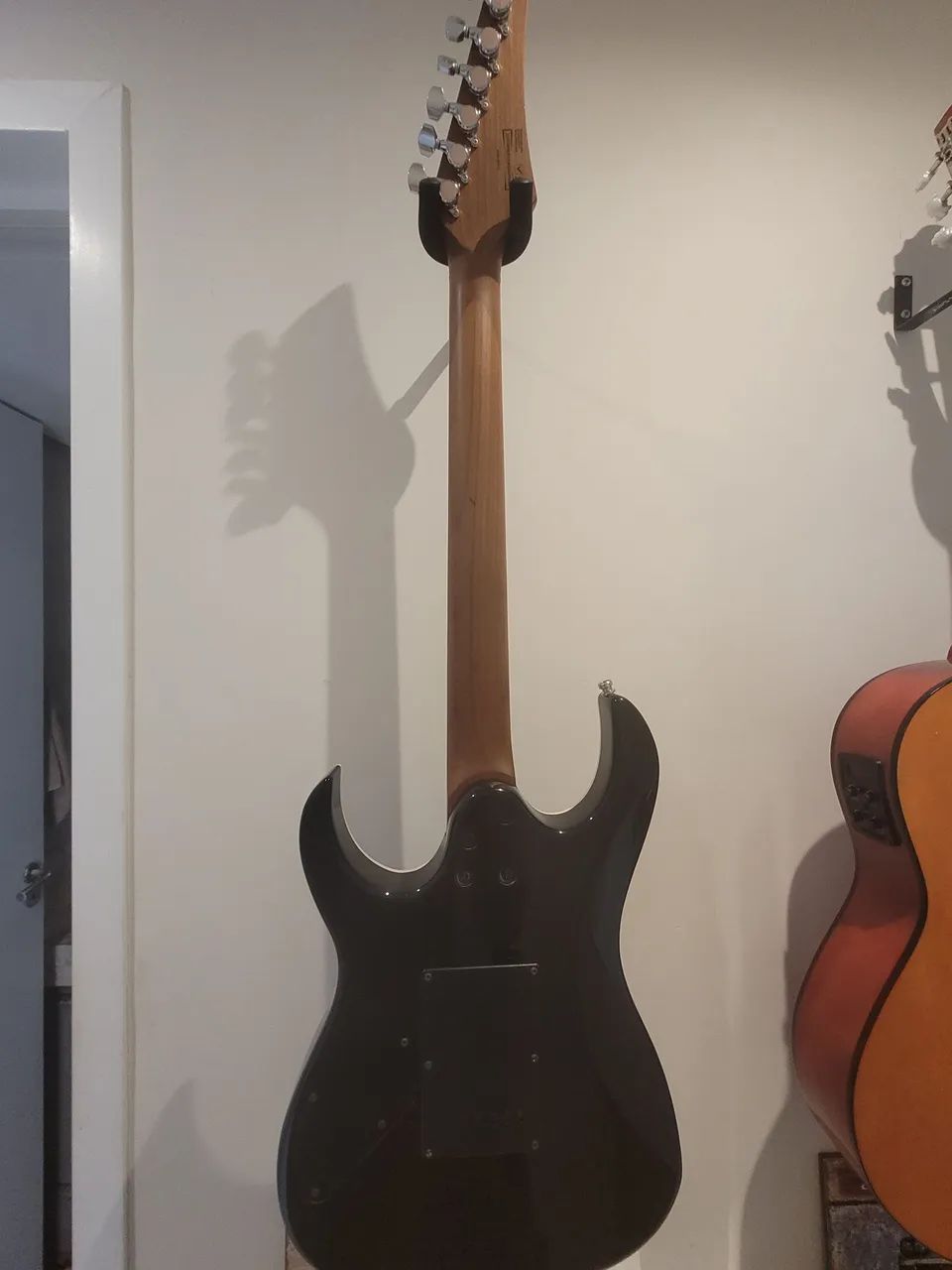 Guitarra Superstrato Modificada - Foto 2