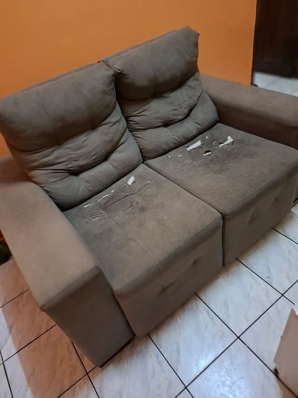 Vendo sofá retrátil e reclinável  - Foto 2