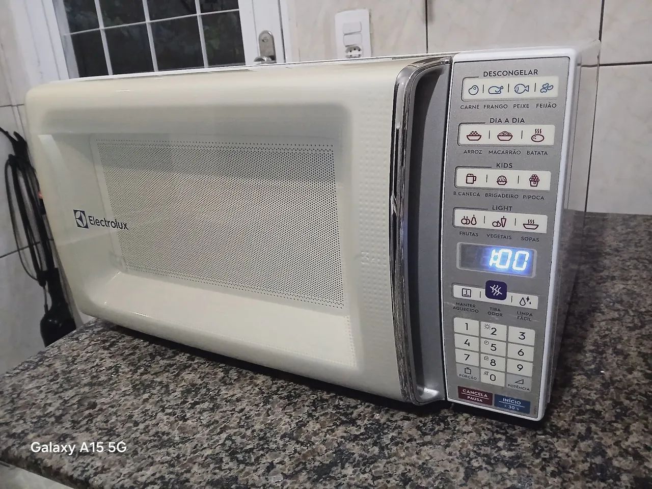 Micro-ondas Electrolux 31litros  - Foto 3
