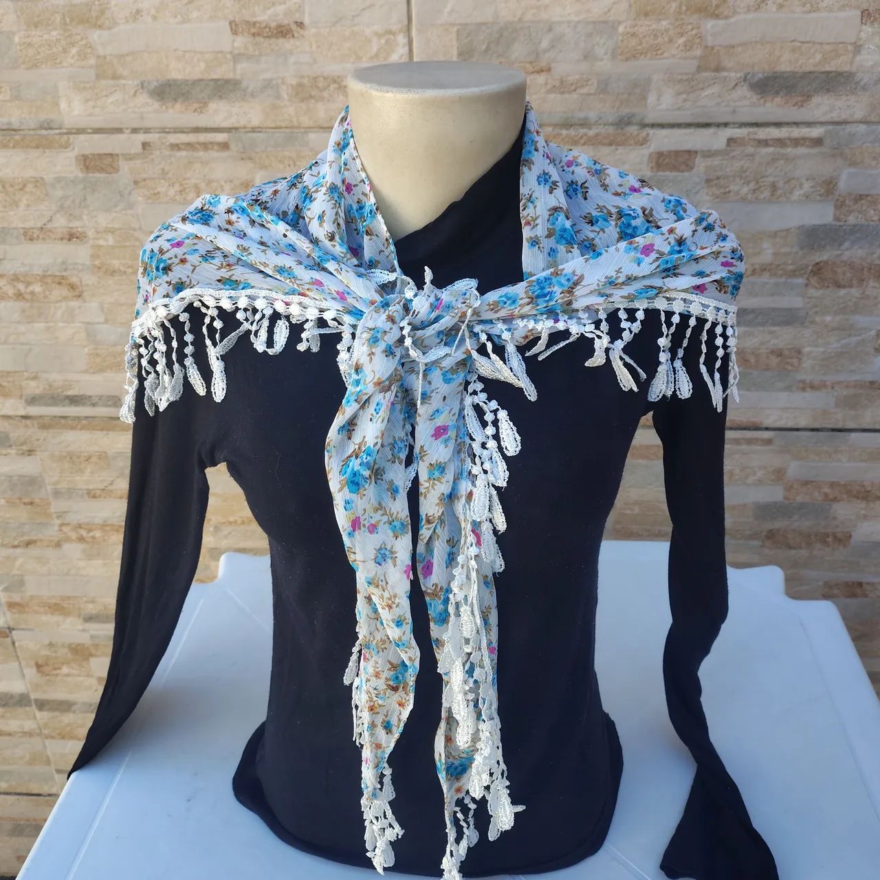 Xale de Renda Feminino - Para Todos os Estilos e Ocasiões  R$ 35 cada" - Foto 5
