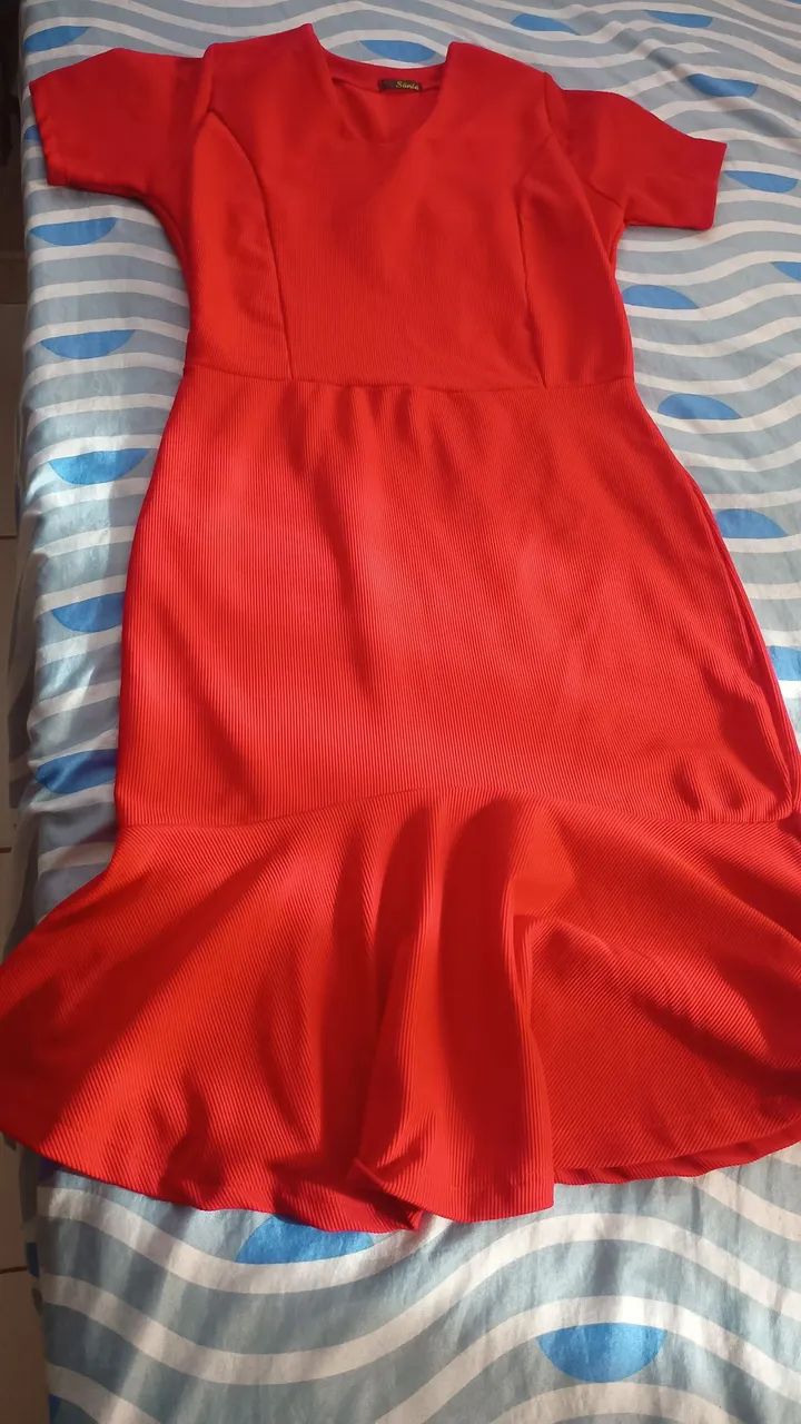 Vendo vestido usado apenas 1 vez