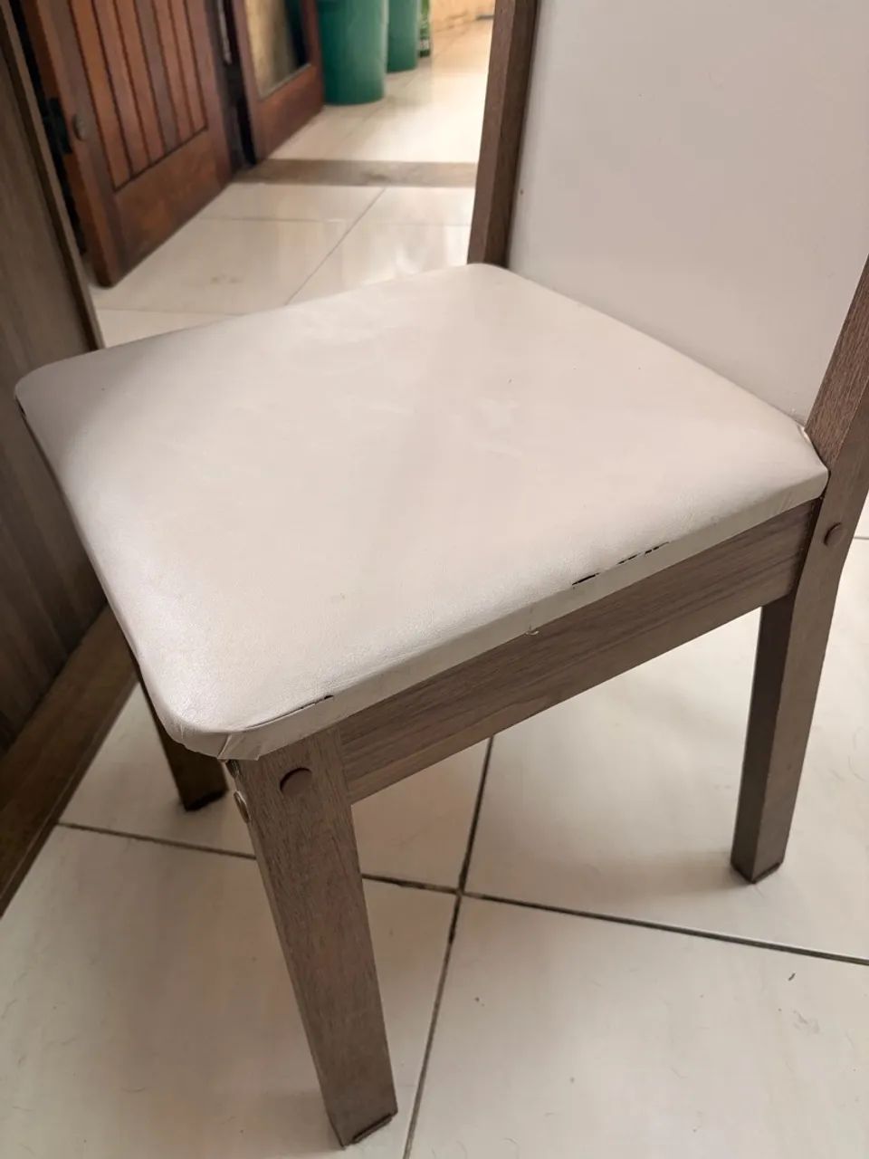 Conjunto de mesa de jantar com 6 cadeiras - Foto 5
