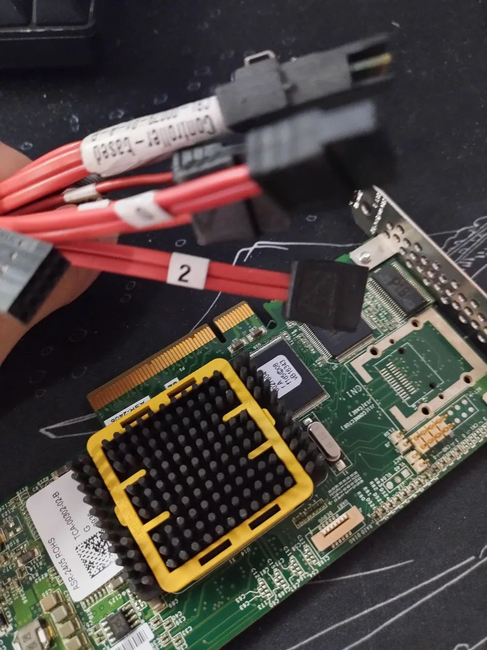 Controladora RAID Adaptec Asr-2405<br>4 portas  - Foto 3