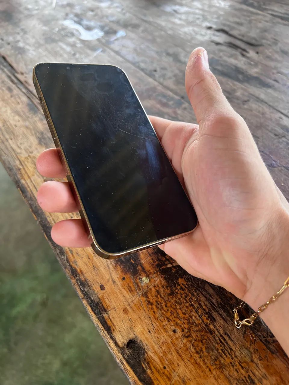 iPhone 13 Pro / 75% de bateria / 128gb
