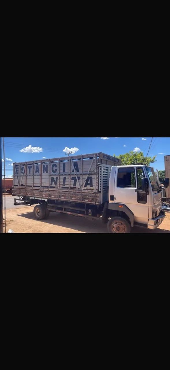 FORD CARGO 1119 2017 190CV BOIADEIRO - Foto 2