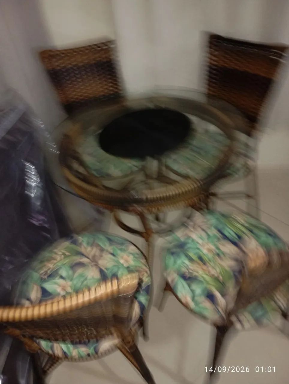 Mesa de sala ou varanda - Foto 3