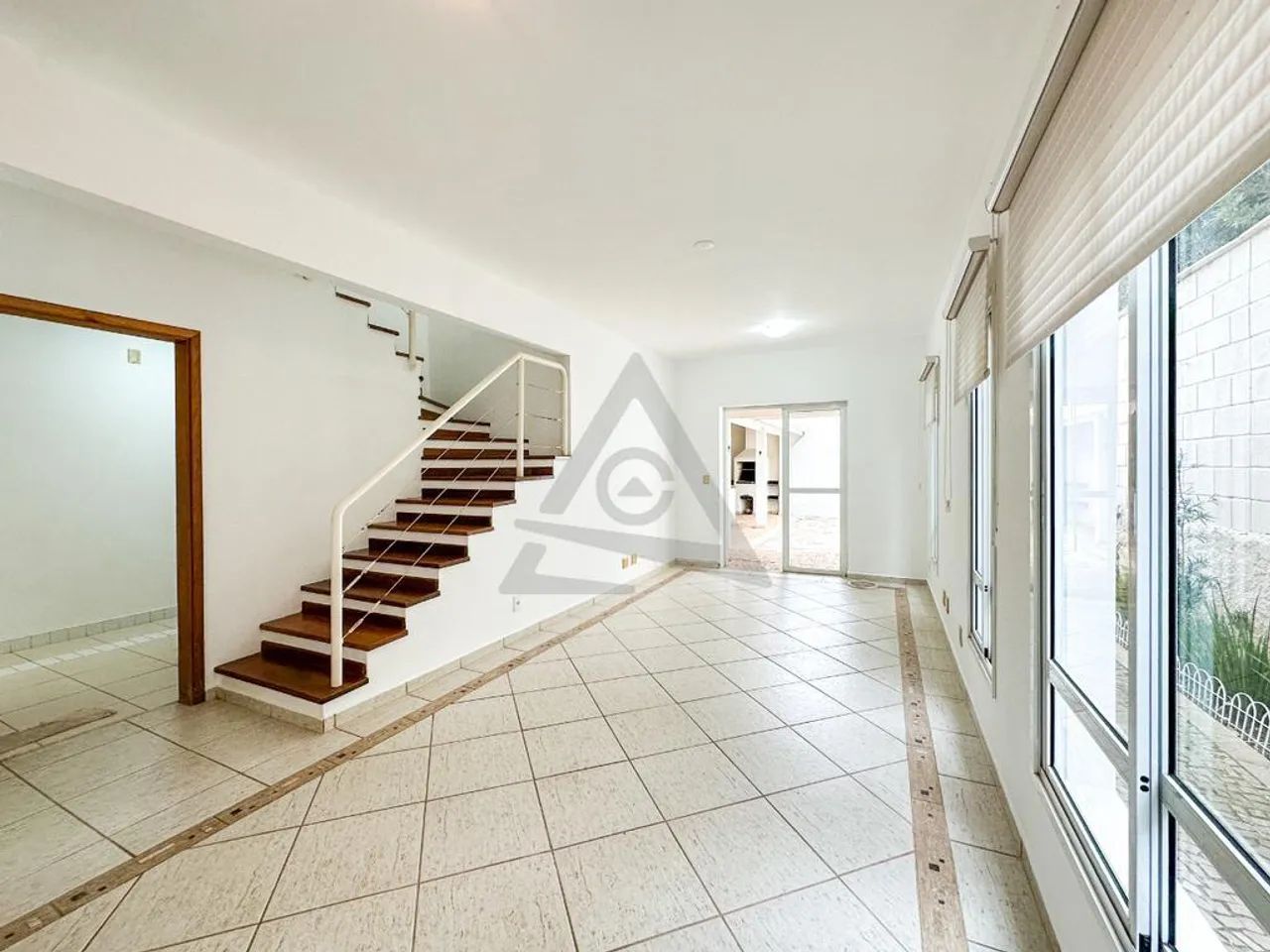 Casa para alugar em Campinas, Loteamento Alphaville Campinas, com 3 quartos, com 118 m², H - Foto 2