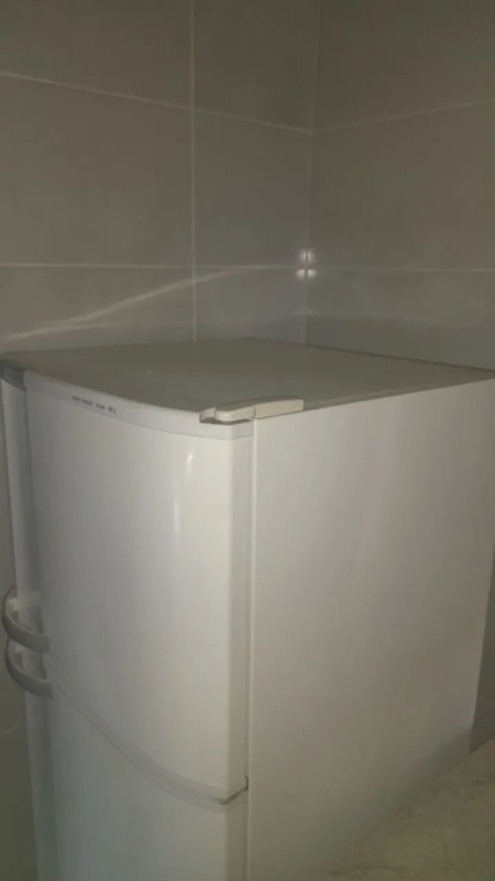 Geladeira super ótima  - Foto 2