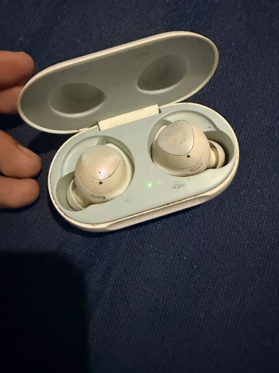 Fone De Ouvido Sem Fio Samsung Galaxy Buds Branco
