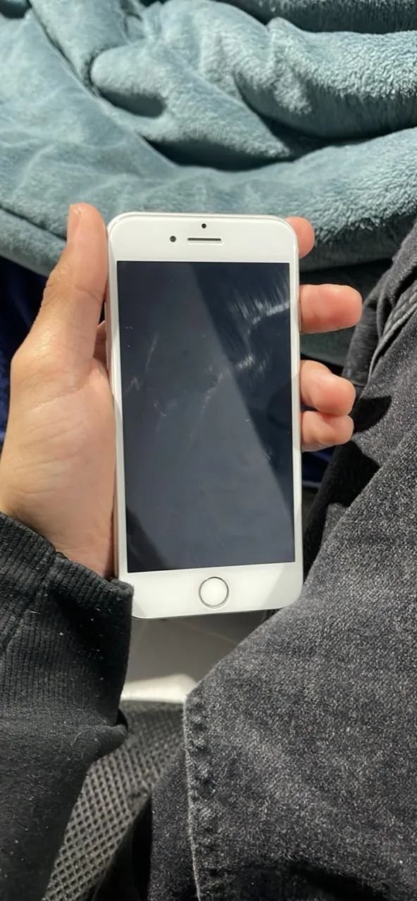 iPhone 8