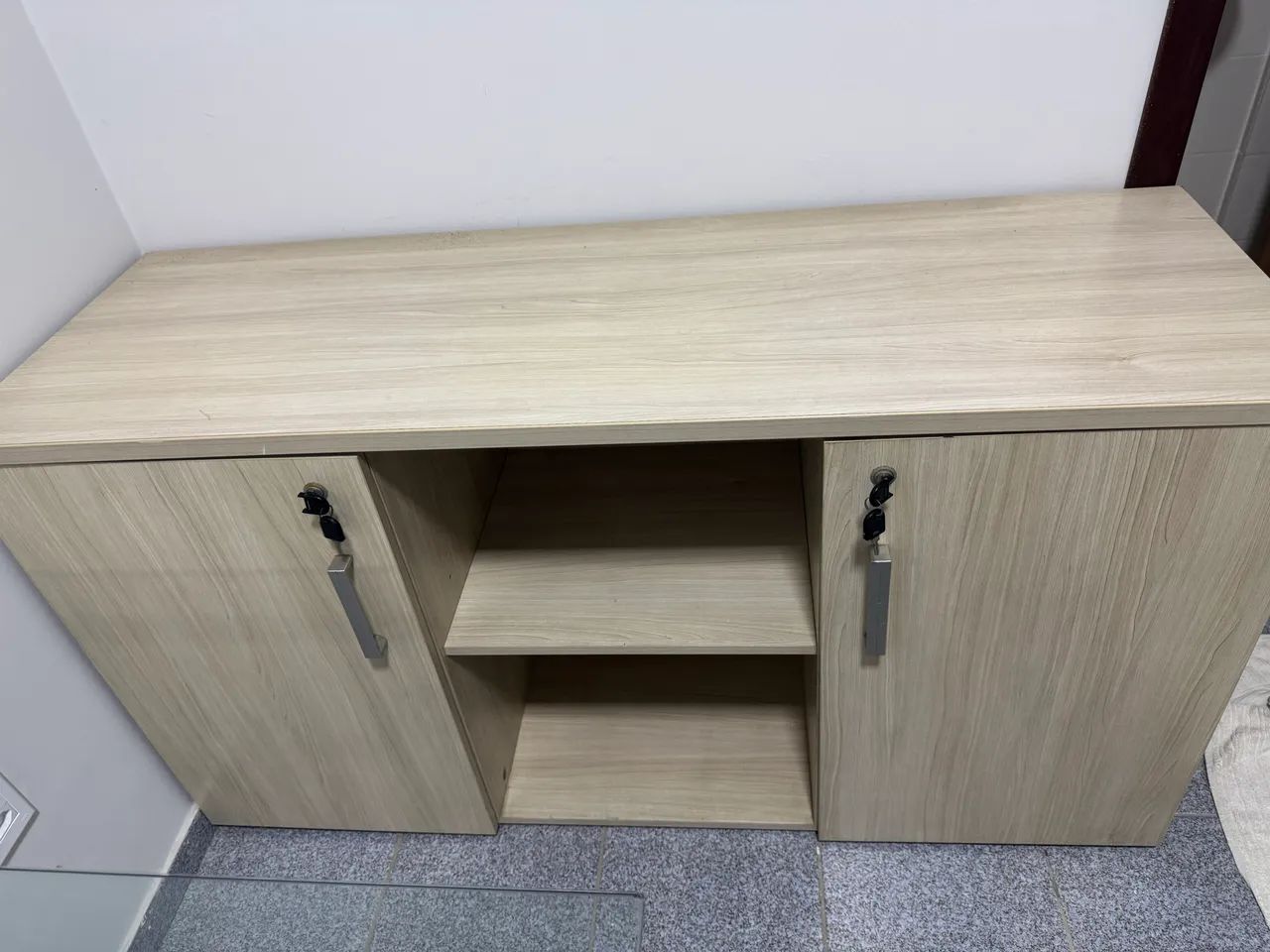 Armário de escritório 