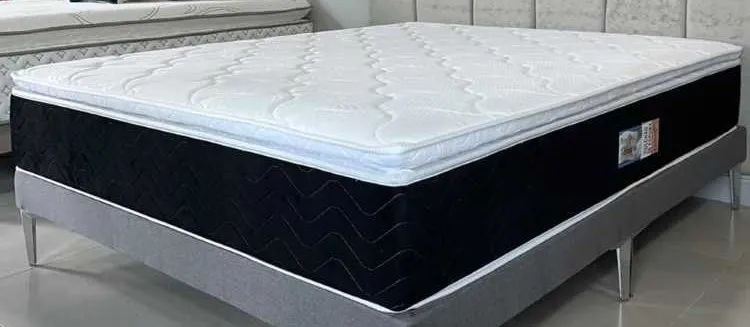 Colchão Queen D45 com Pillow Top + Base Box Simples s765