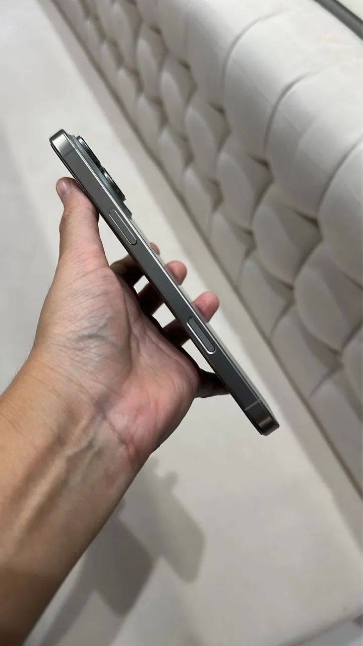 iPhone 16 - Pro Max - 256g - Foto 4
