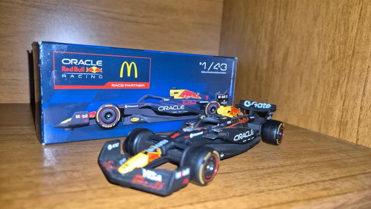 Miniatura Fórmula 1 REDBULL MAX VERTAPHEN 