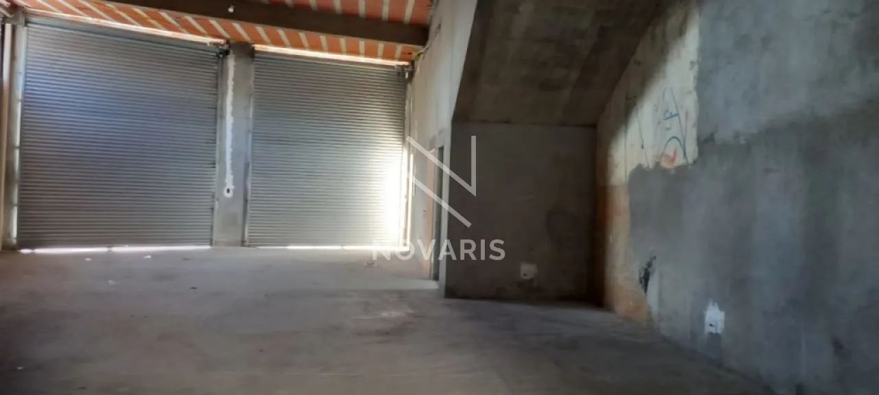 Salão comercial com 130m² útil, 5 vagas - Estrada da Riviera - Foto 4